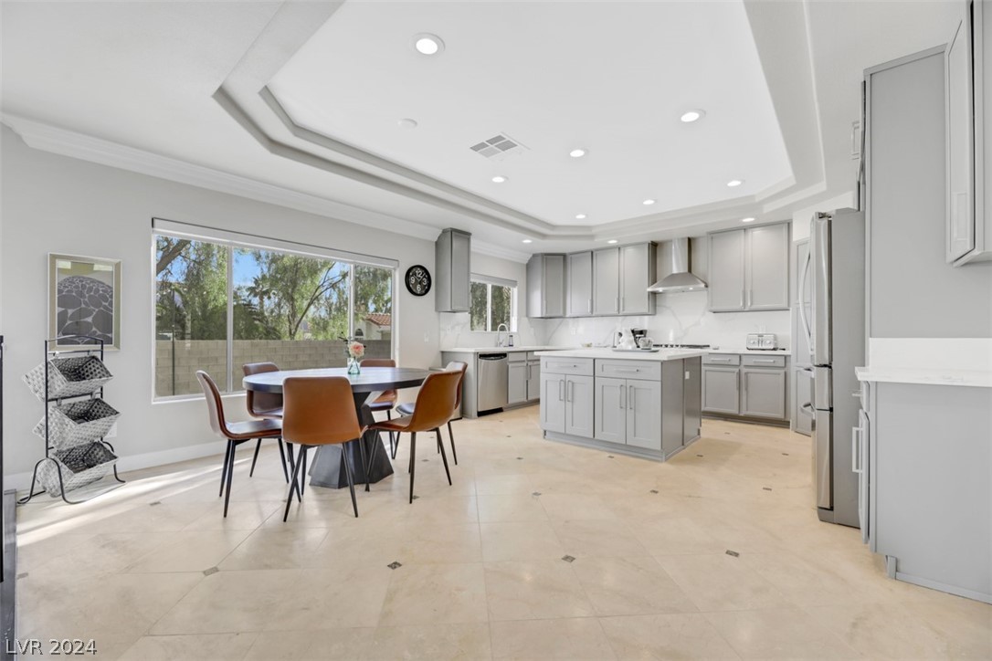 5440 Regal Peak Drive