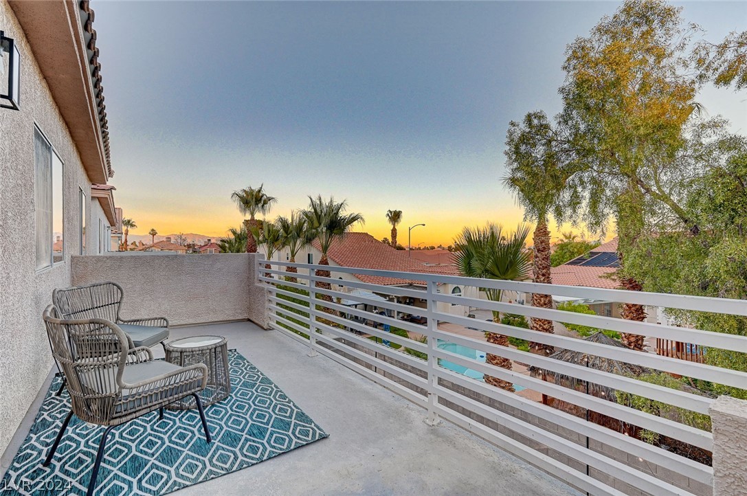 5440 Regal Peak Drive