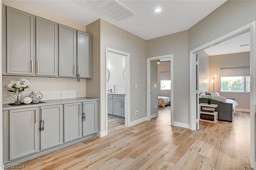 5440 Regal Peak Drive