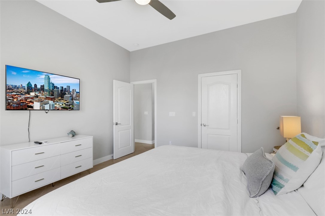 5440 Regal Peak Drive
