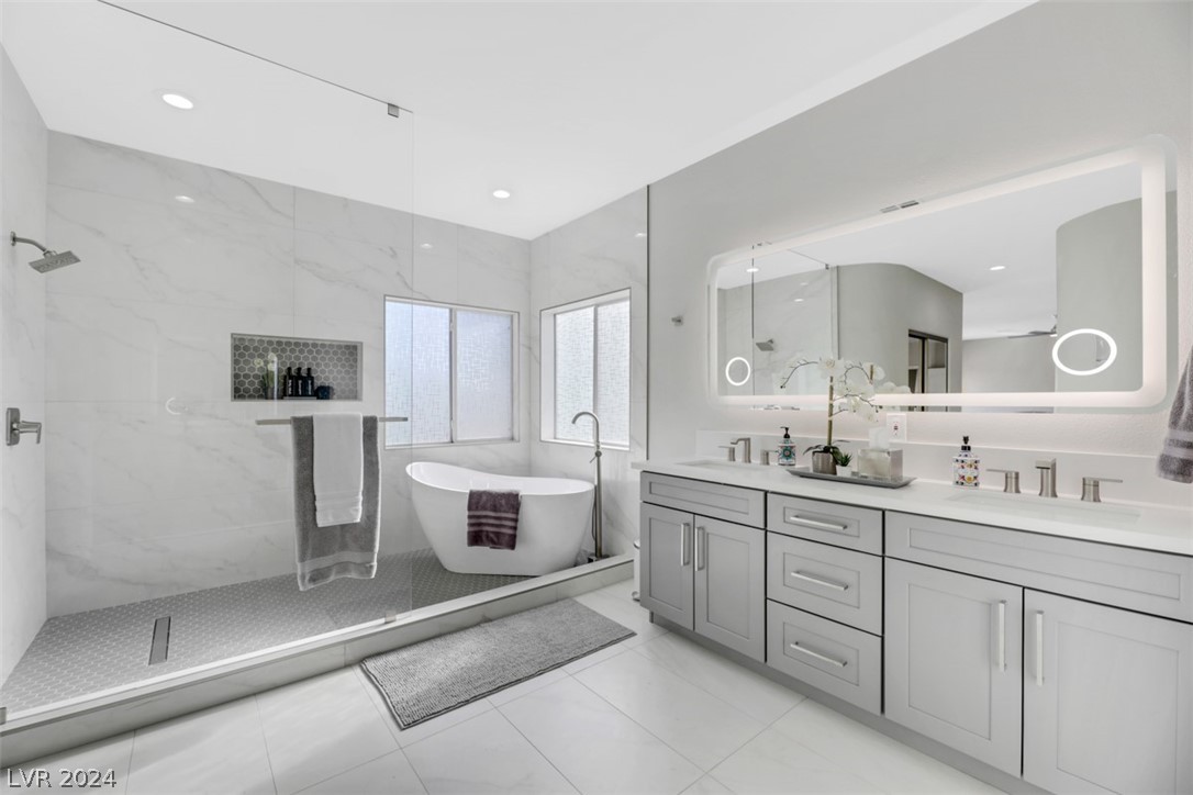 5440 Regal Peak Drive
