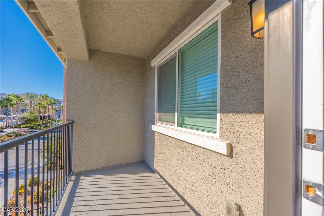12185 Scarlet Ember Road 4