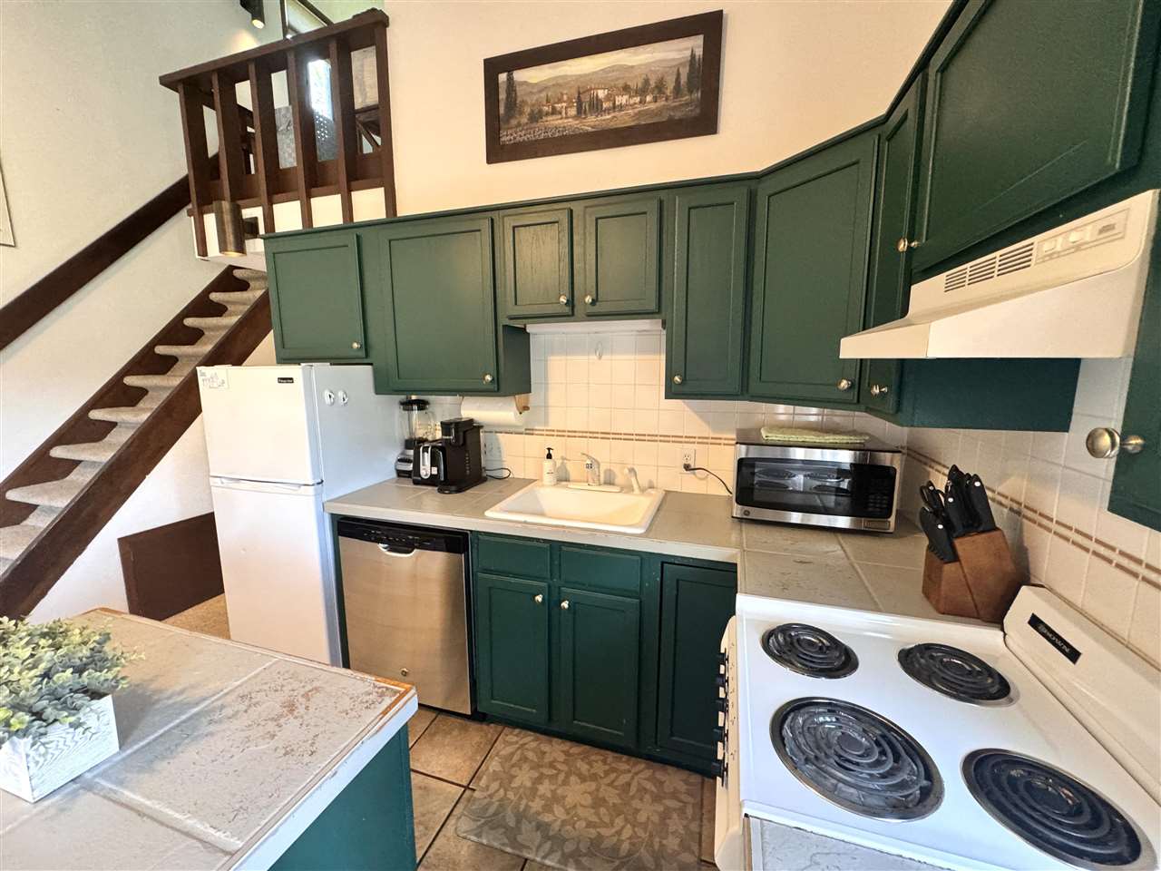 1937 Limberlost Lane