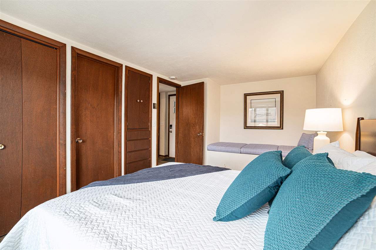 1941 Limberlost Lane Unit: 6