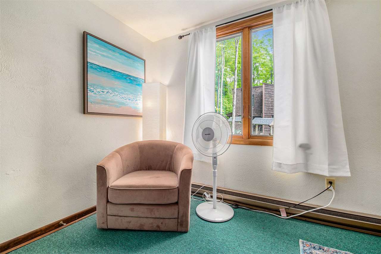 1935 Limberlost Lane