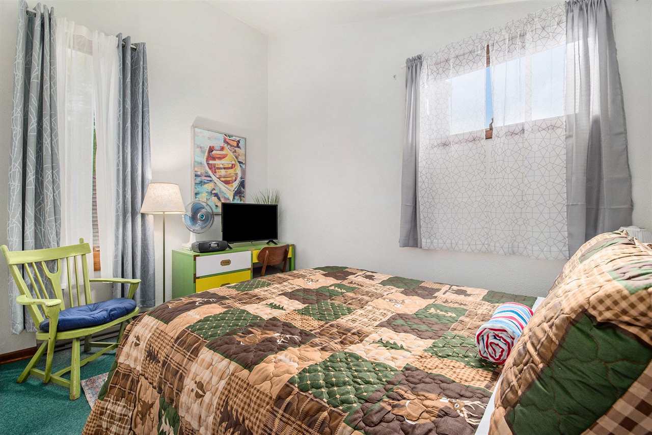 1935 Limberlost Lane