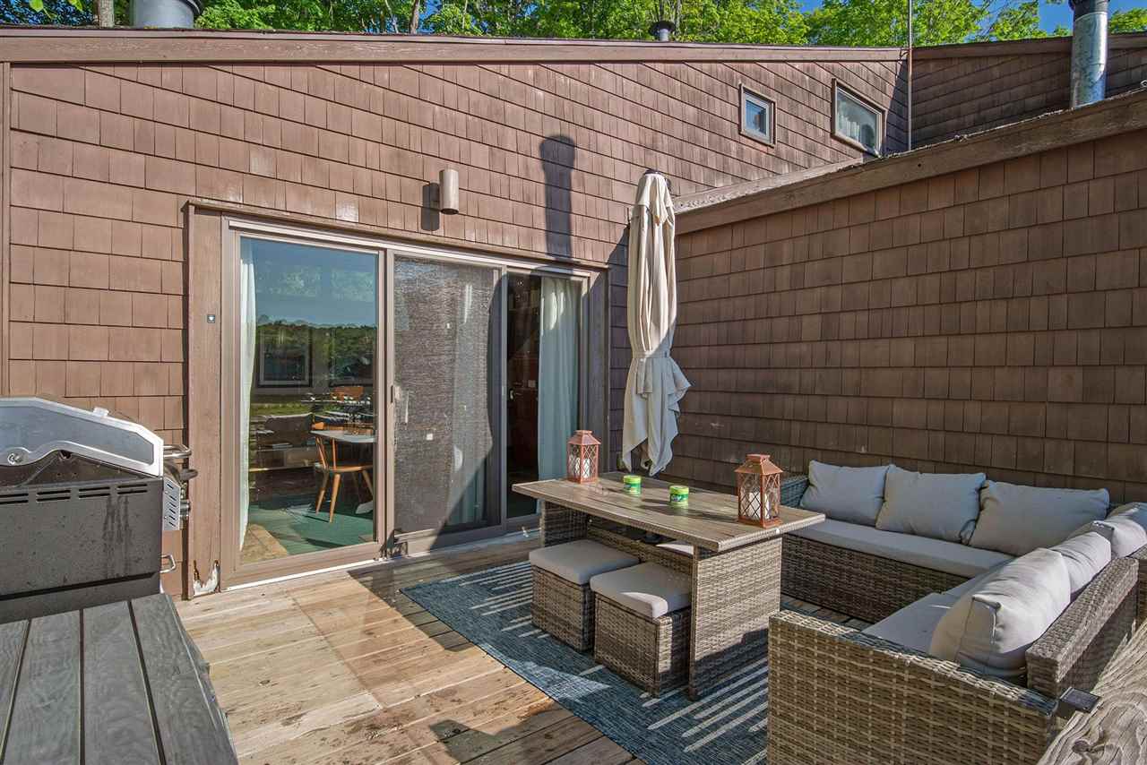 1935 Limberlost Lane