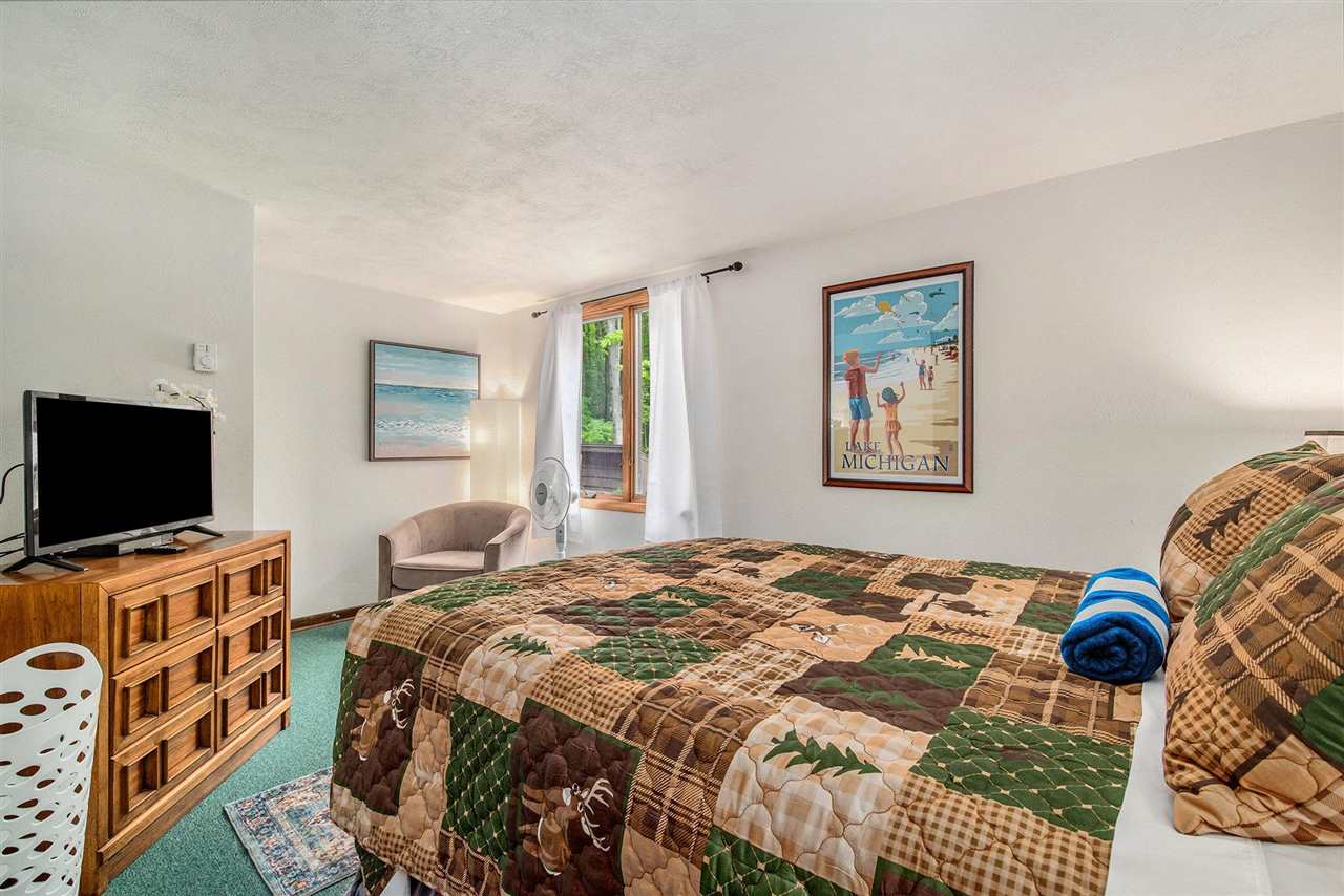 1935 Limberlost Lane