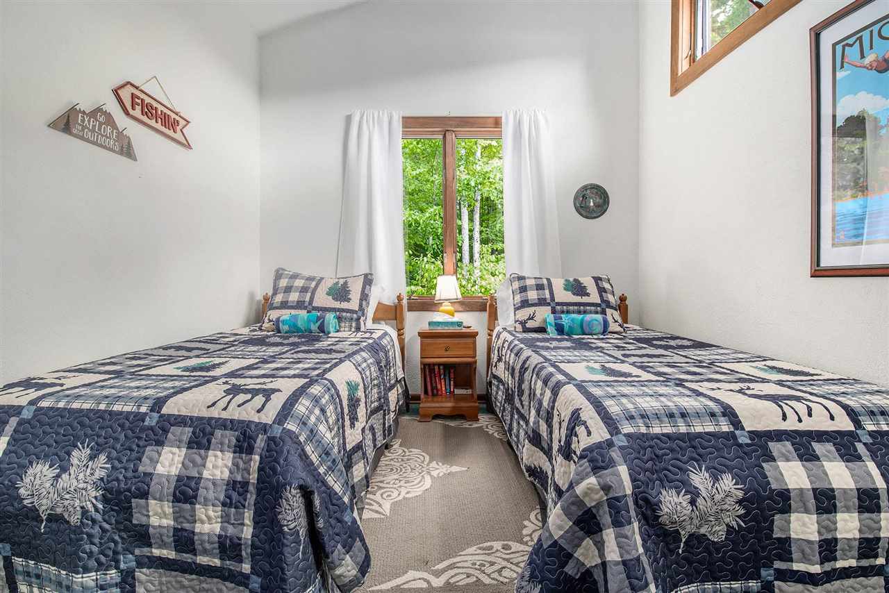 1935 Limberlost Lane