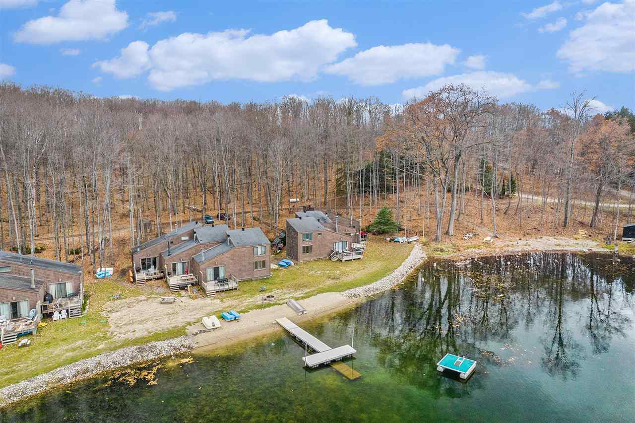 1935 Limberlost Lane