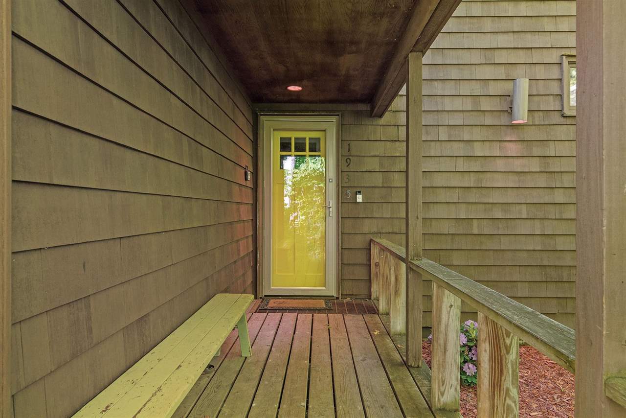 1935 Limberlost Lane