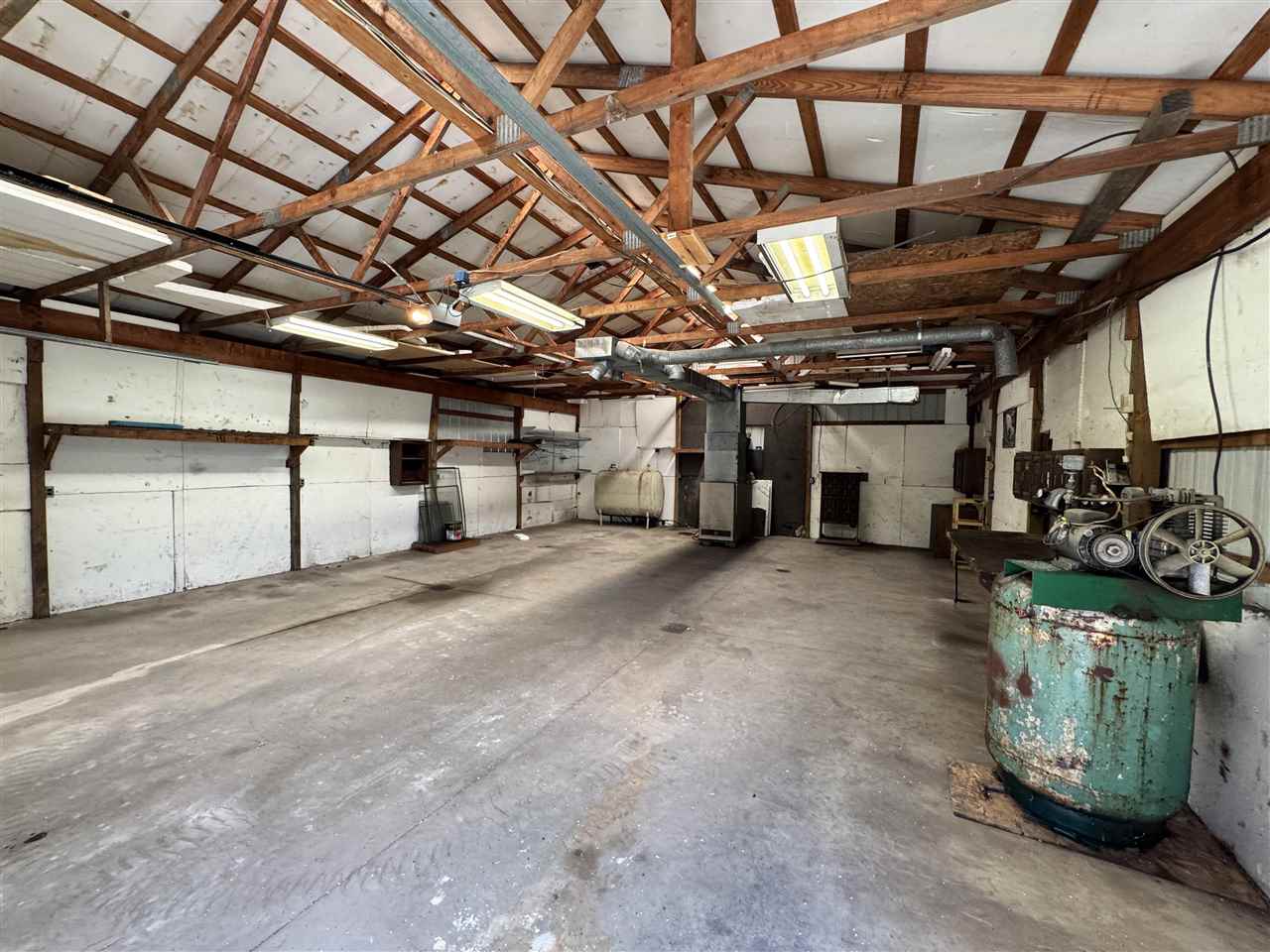 9674 Springvale Road