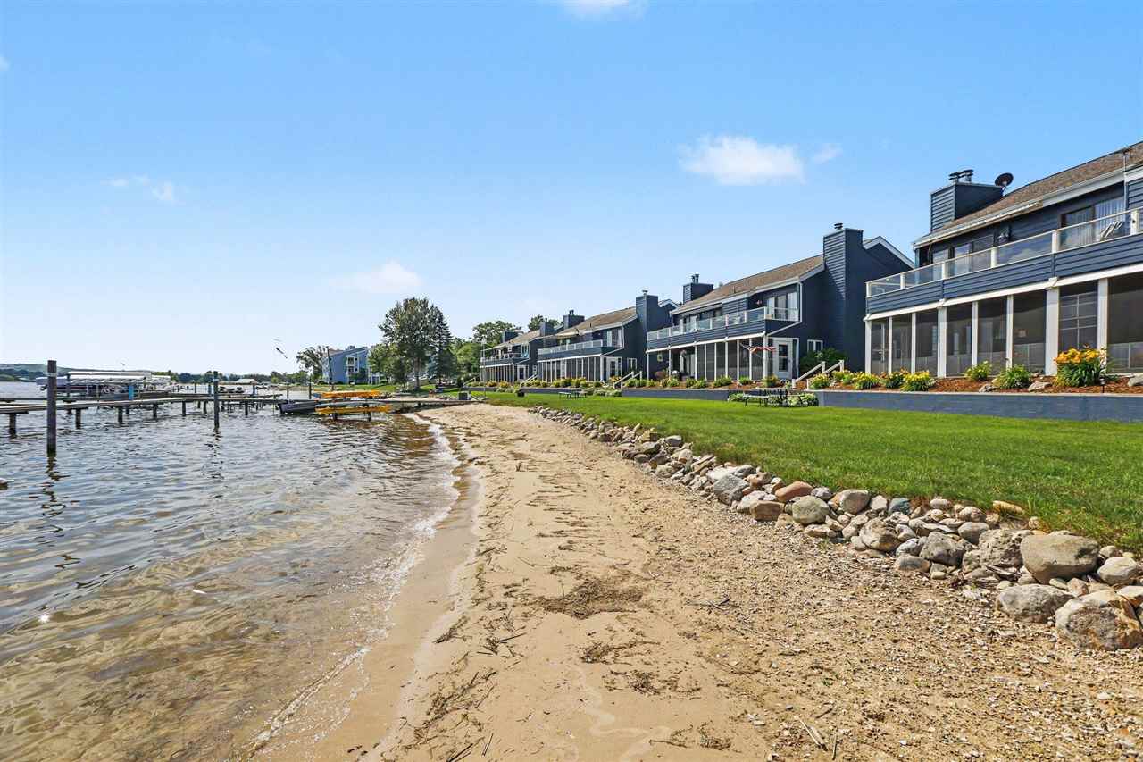 506 N Lake Unit: 11
