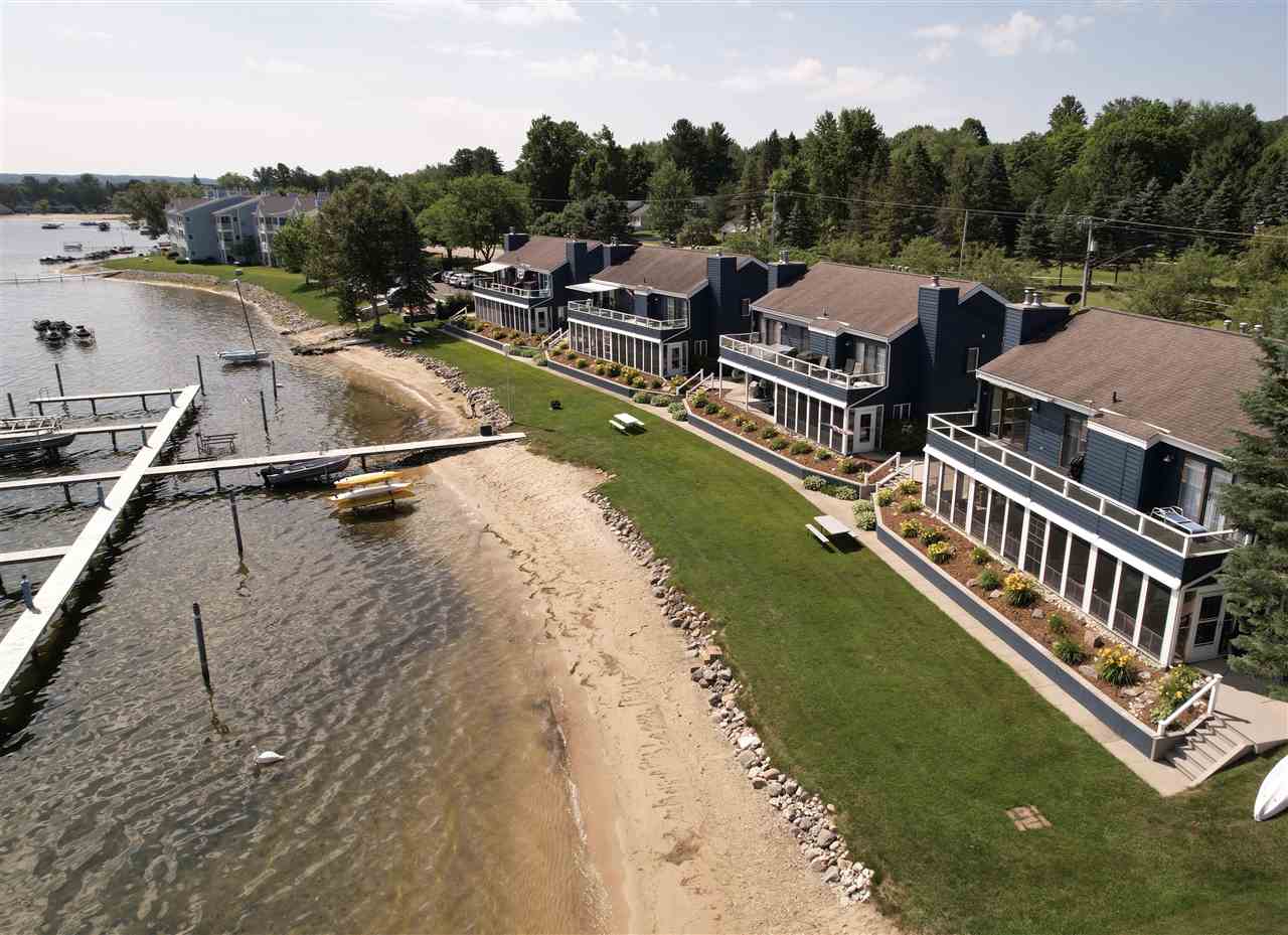506 N Lake Unit: 11