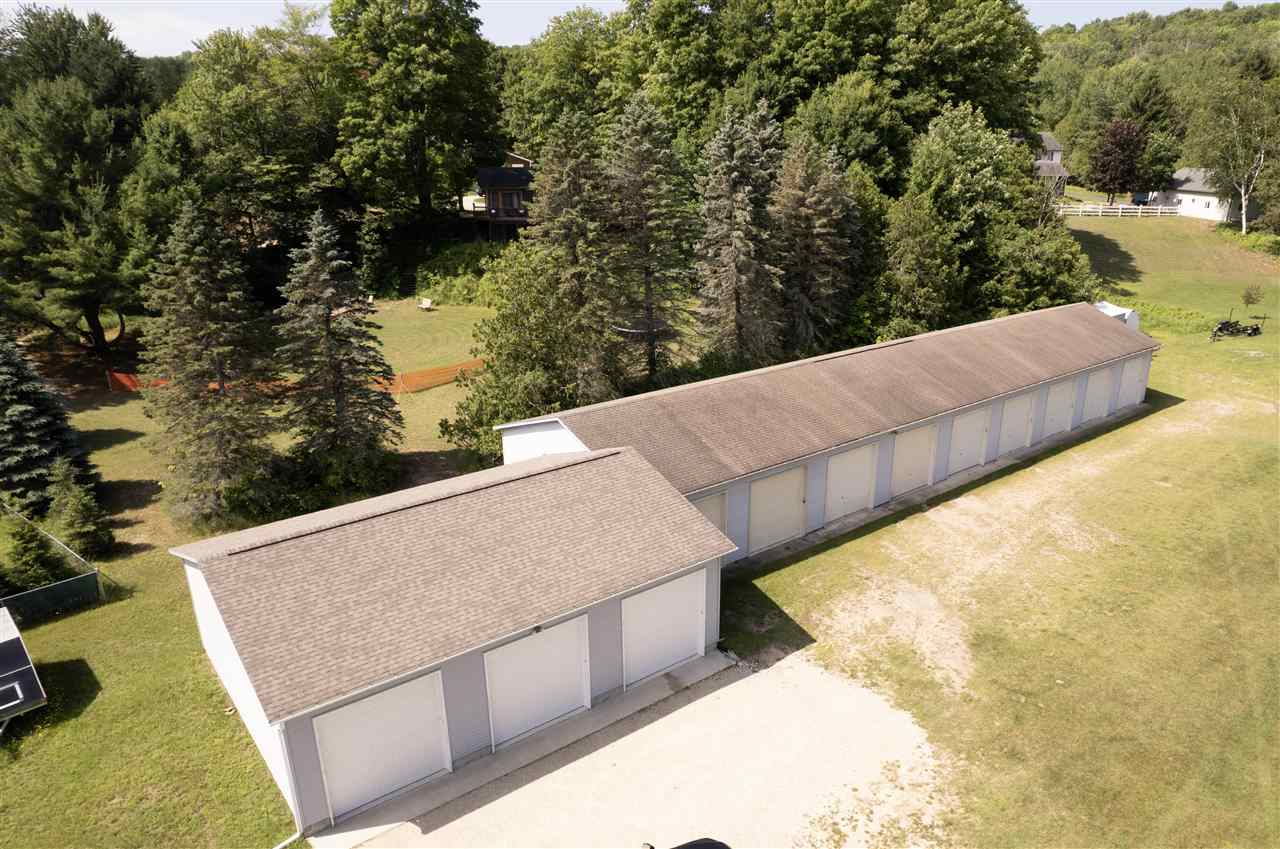 506 N Lake Unit: 11