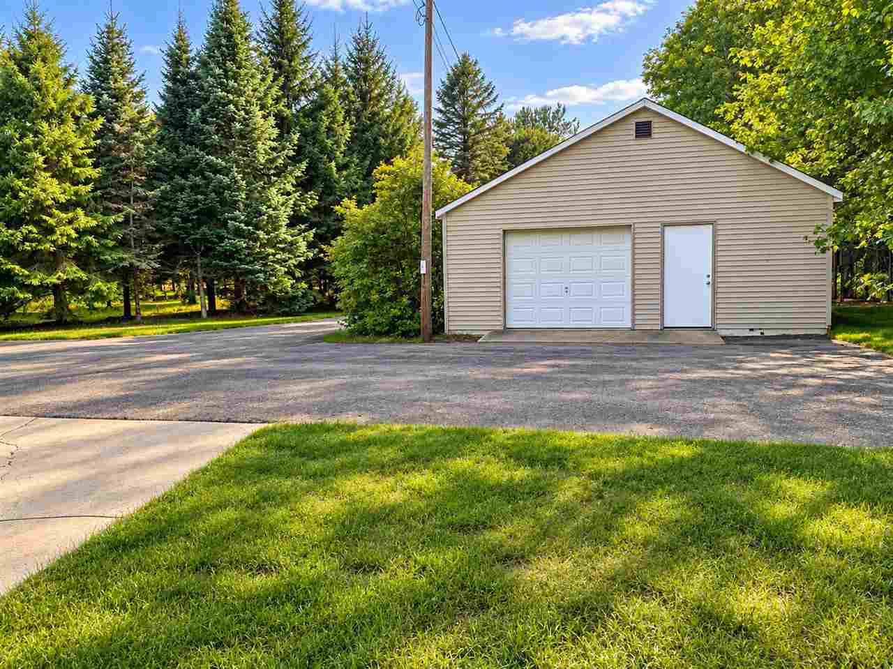 5790 Six Mile Road