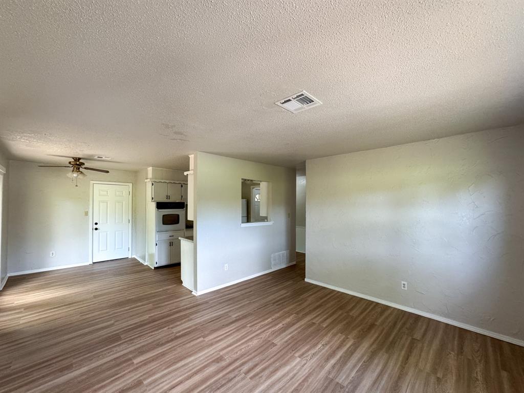 1736 Brandon Circle