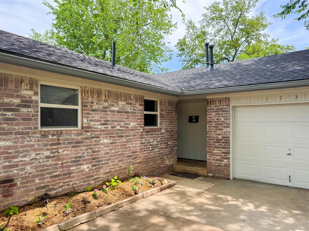 1736 Brandon Circle