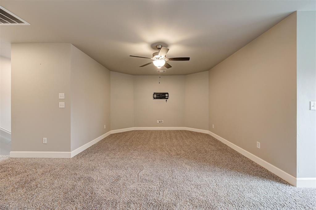 12709 Pinewood Lane