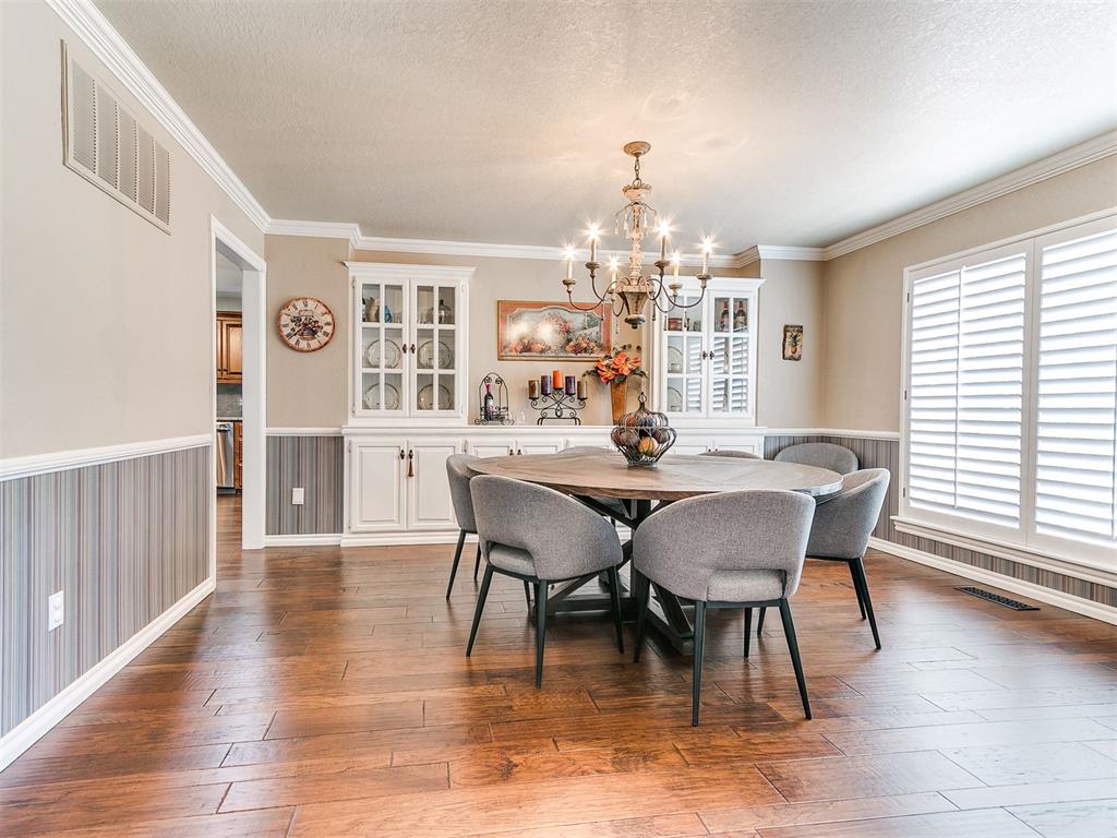 3301 Riverwalk Drive