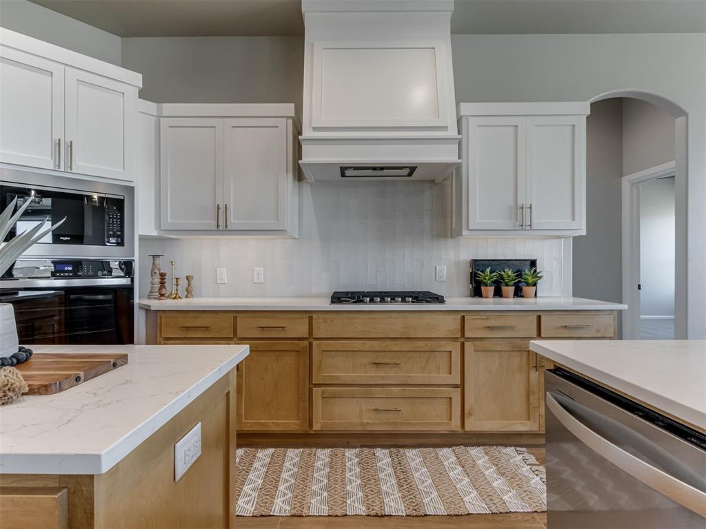 1933 SW 41st Terrace