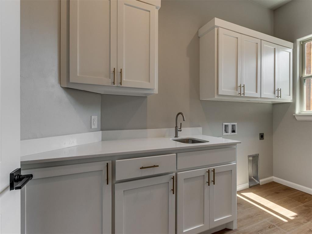 1933 SW 41st Terrace