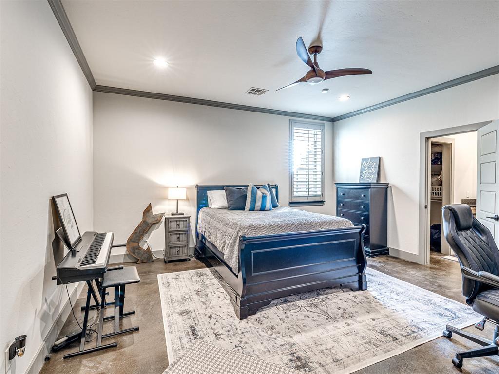 1907 Rosebrook Court