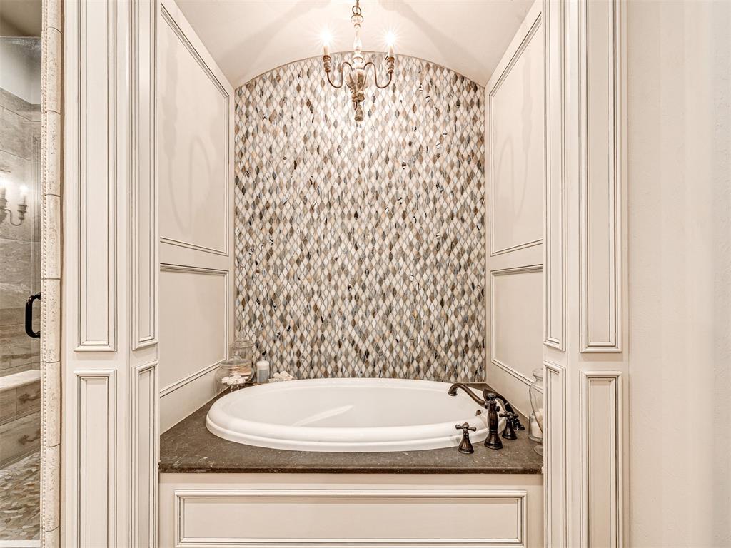 1907 Rosebrook Court