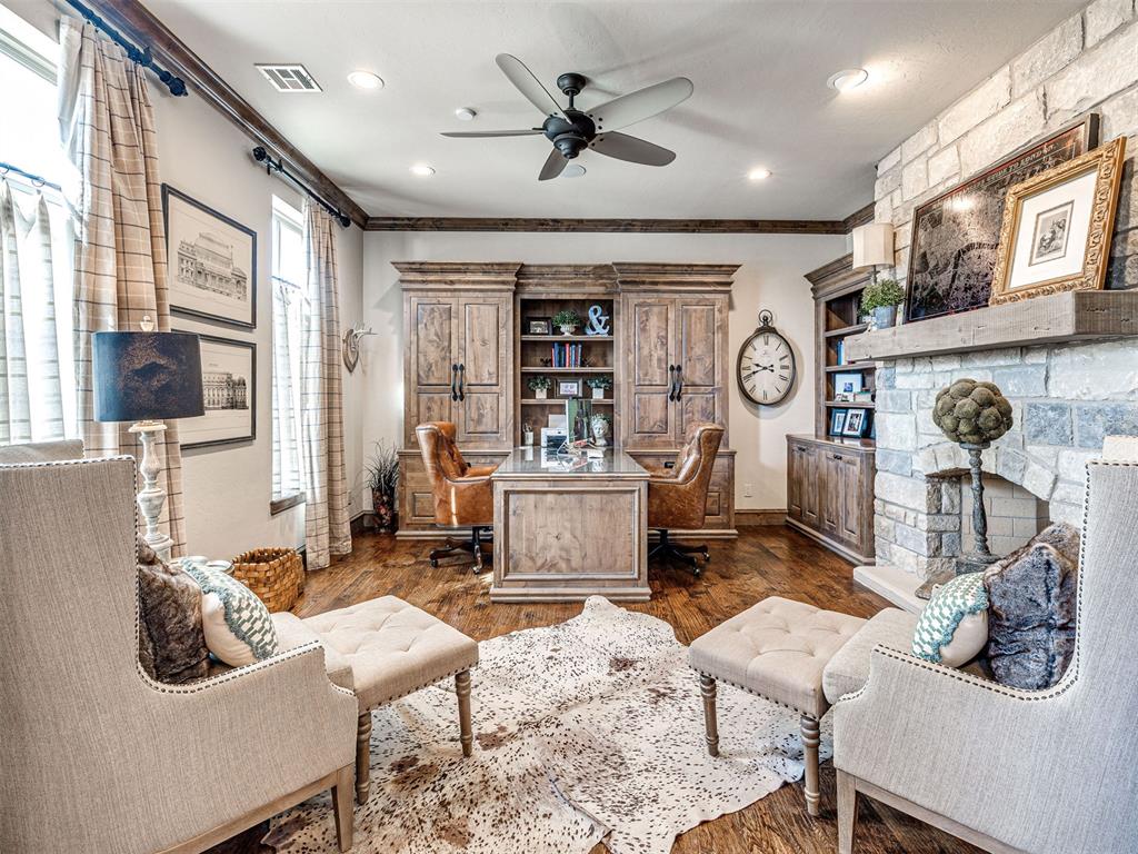 1907 Rosebrook Court