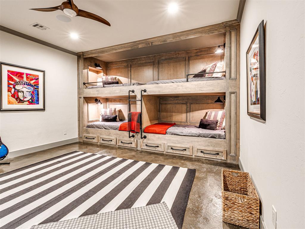 1907 Rosebrook Court