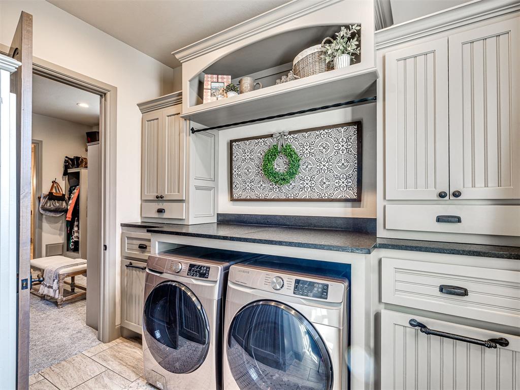 1907 Rosebrook Court