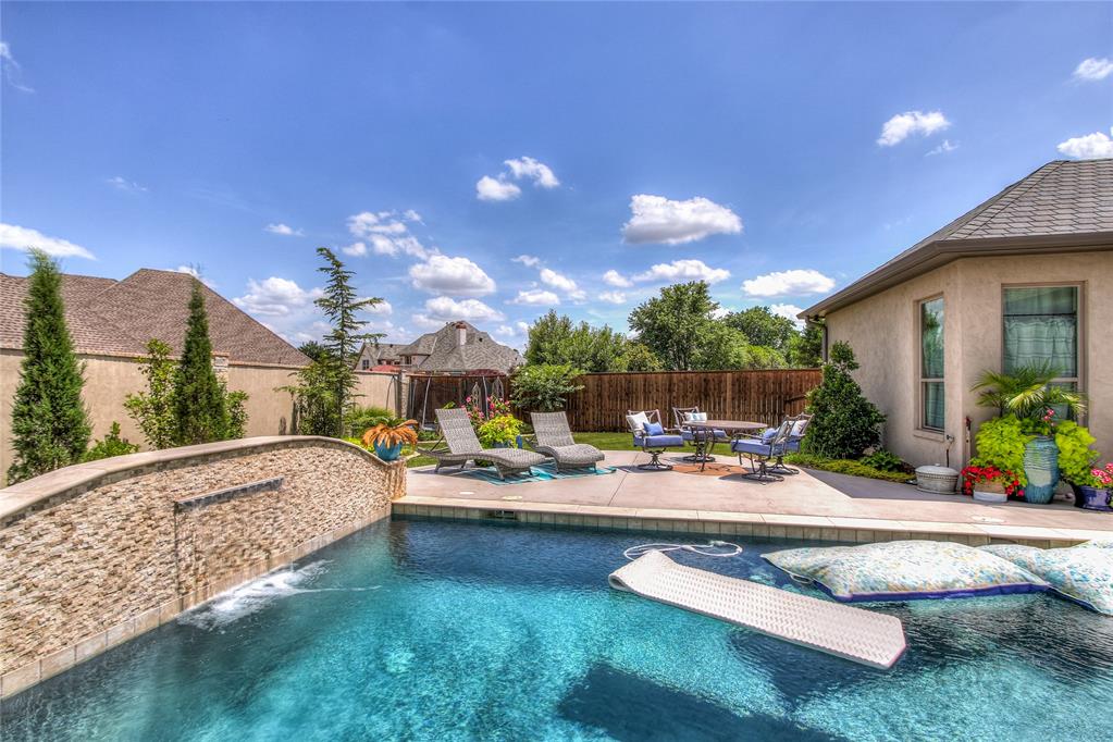 1907 Rosebrook Court