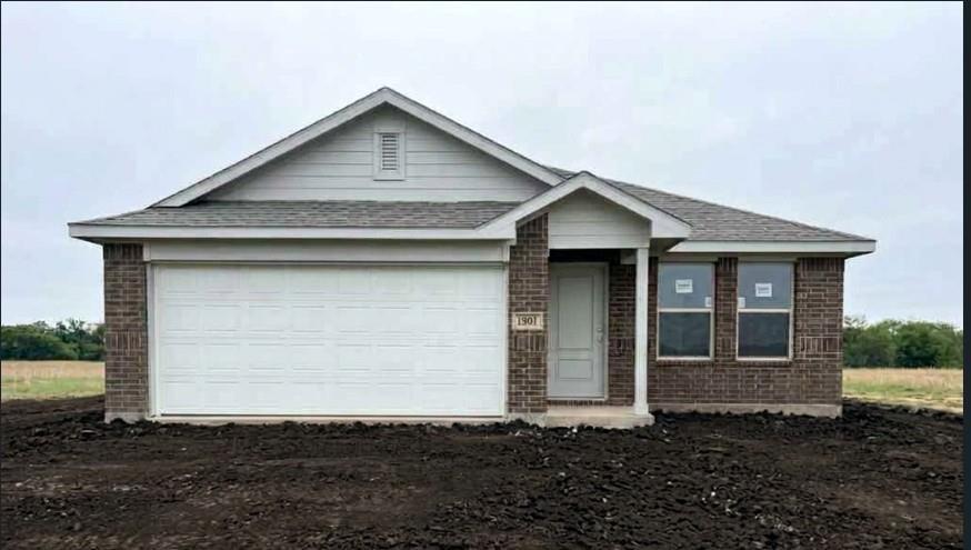 1901 Chestnut Oak Court