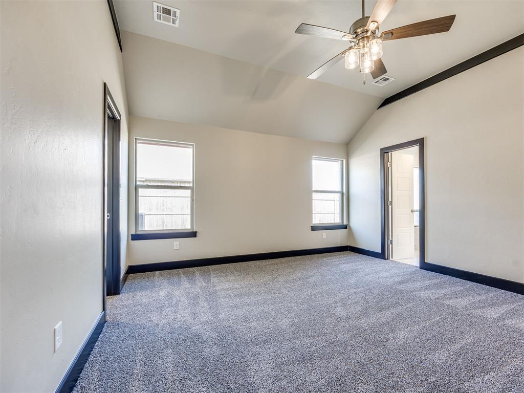 1525 NW 17th Place