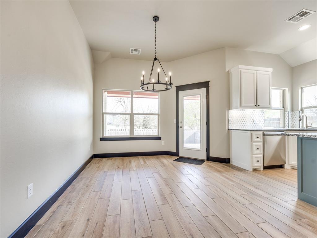 1525 NW 17th Place