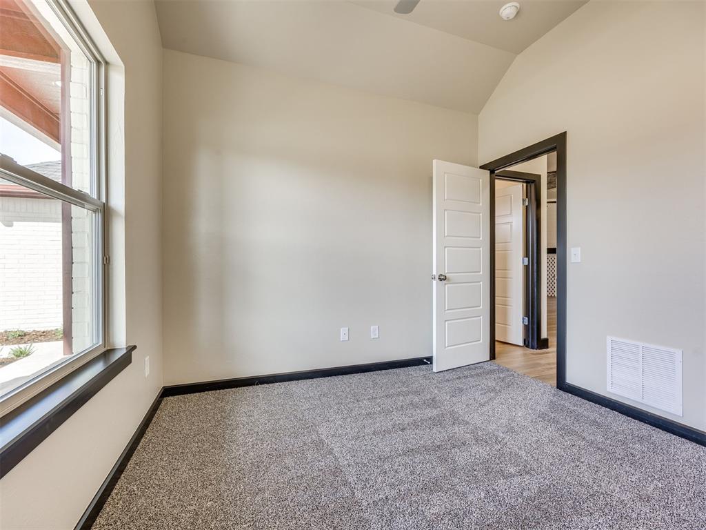 1525 NW 17th Place