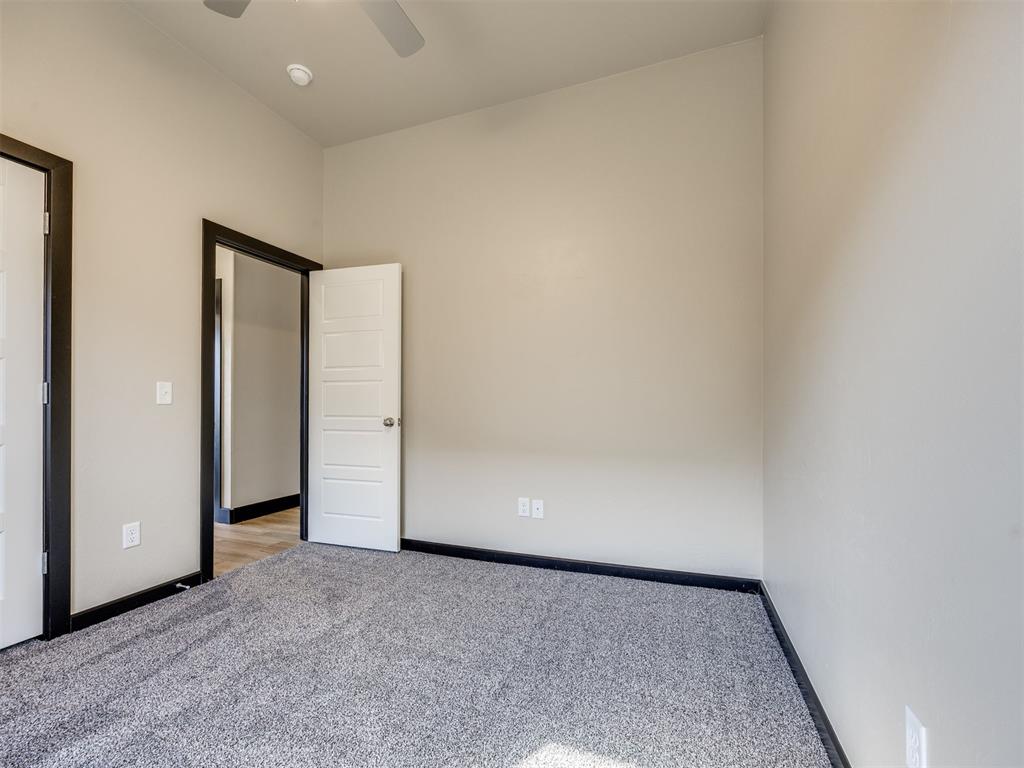 1525 NW 17th Place