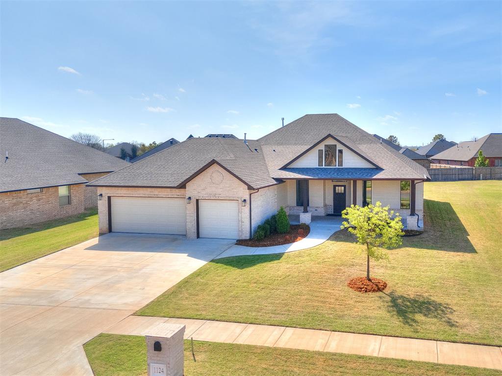 1124 NW 17th Place