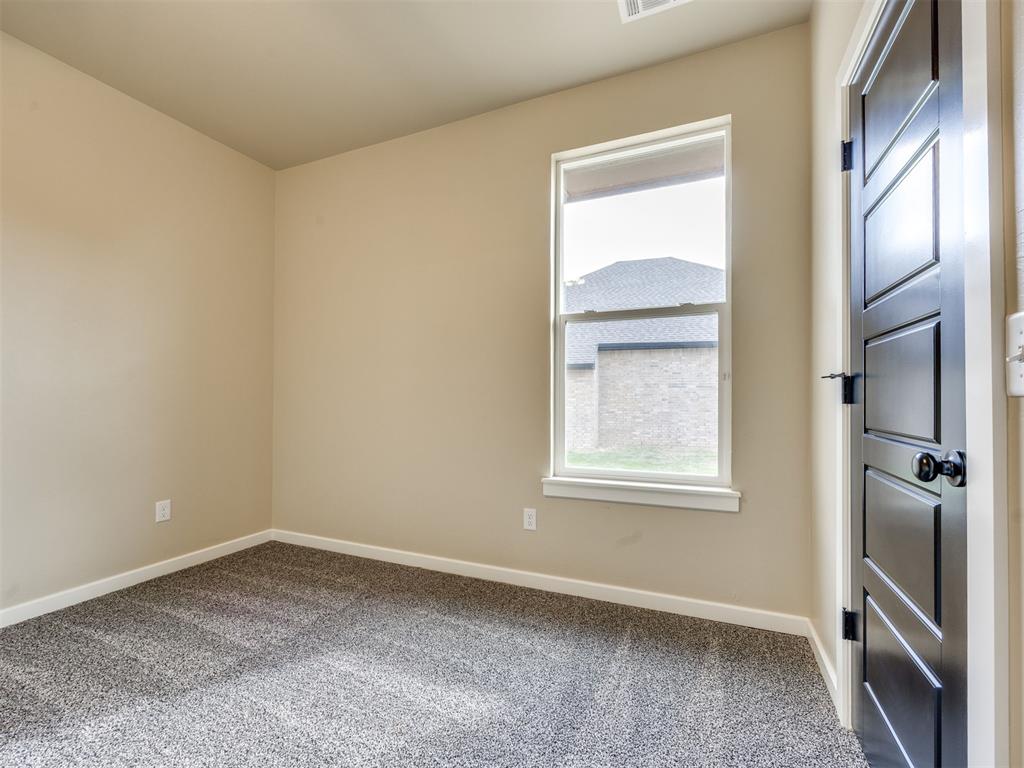 1124 NW 17th Place