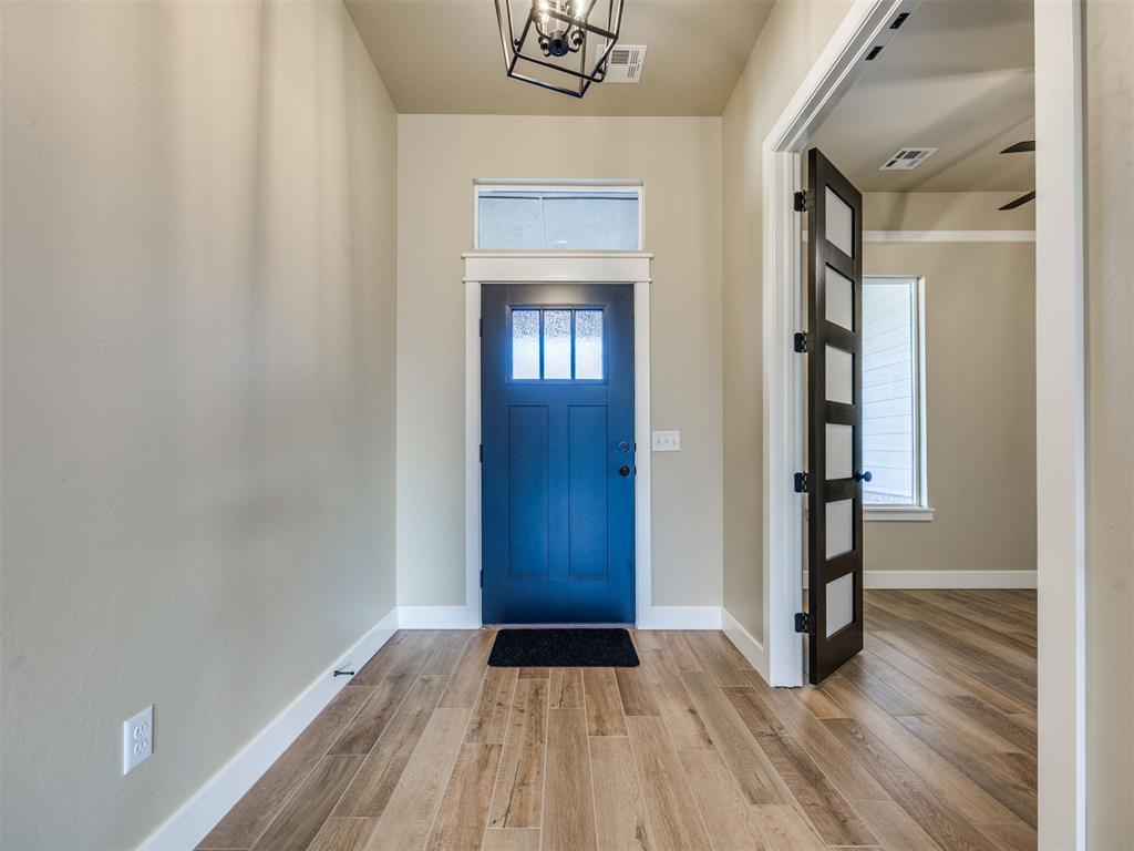 1124 NW 17th Place