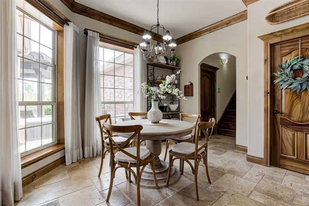 17900 Chatham Hills Road