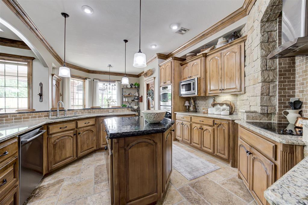 17900 Chatham Hills Road