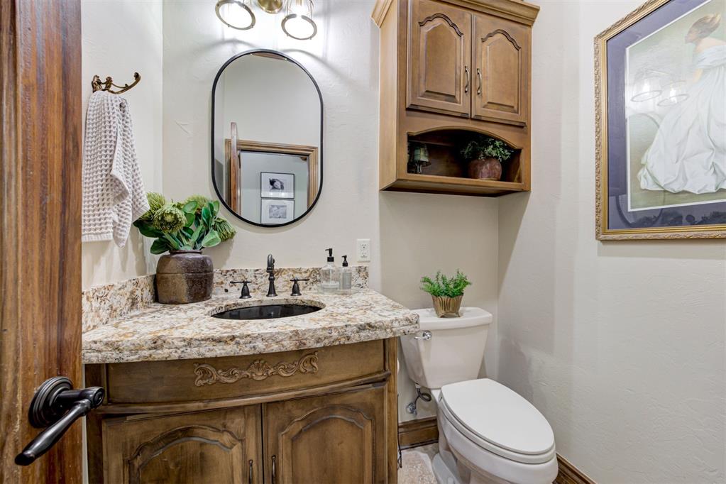 17900 Chatham Hills Road