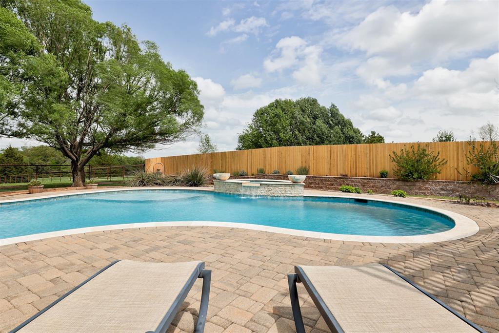 17900 Chatham Hills Road