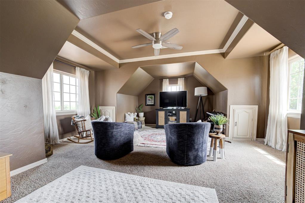 17900 Chatham Hills Road