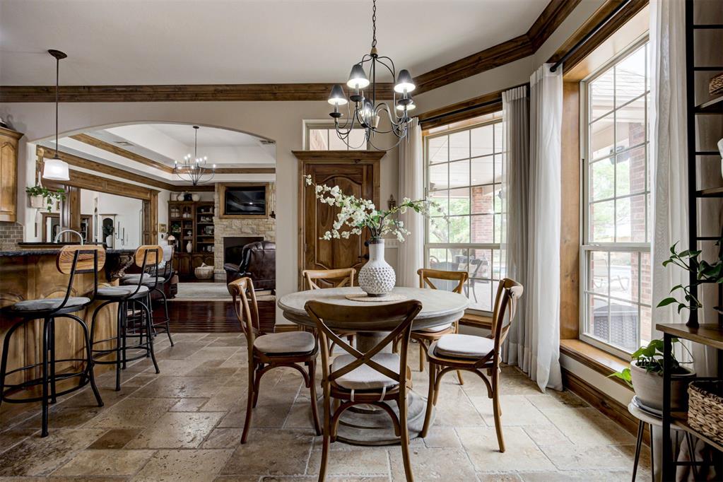 17900 Chatham Hills Road