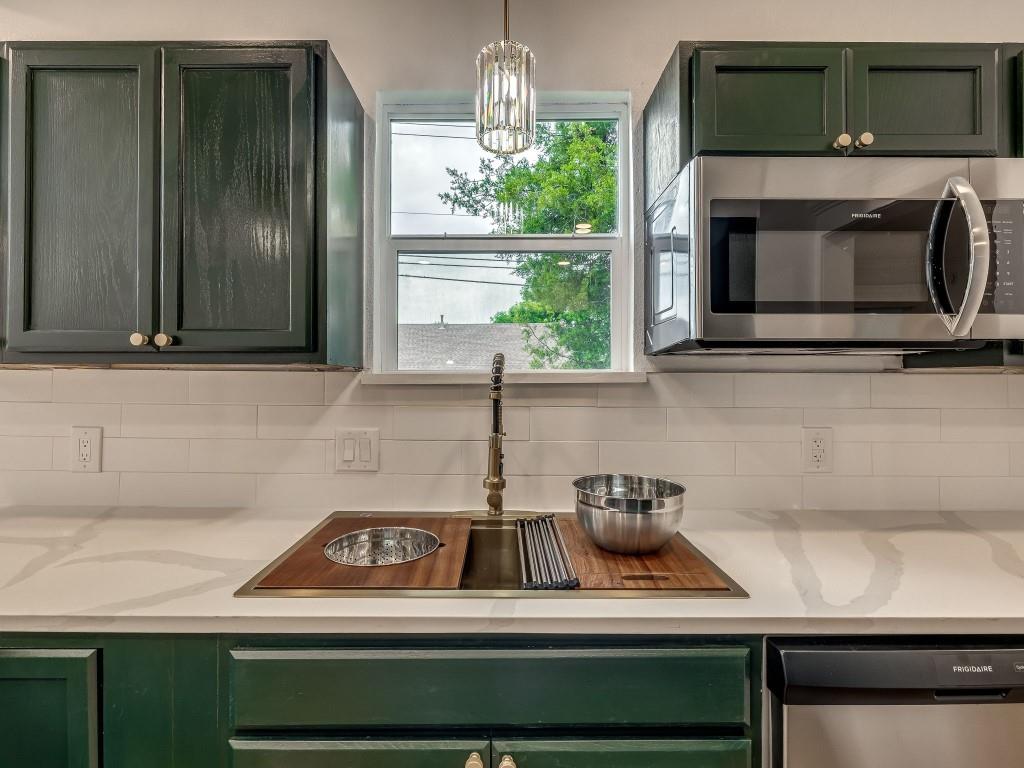 1735 NW 33rd Street