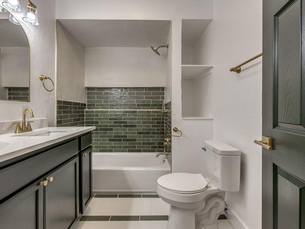 1735 NW 33rd Street