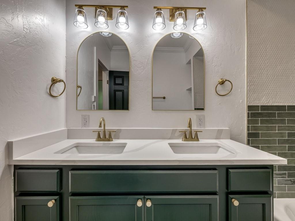 1735 NW 33rd Street