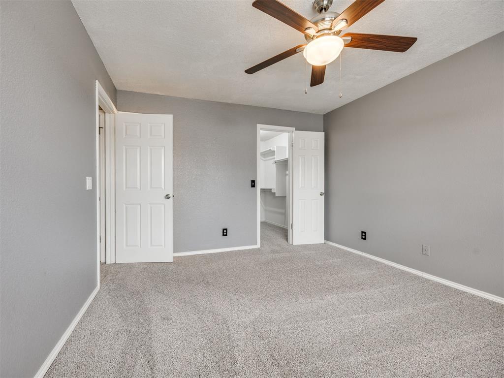 3003 River Oaks Drive Unit: 204